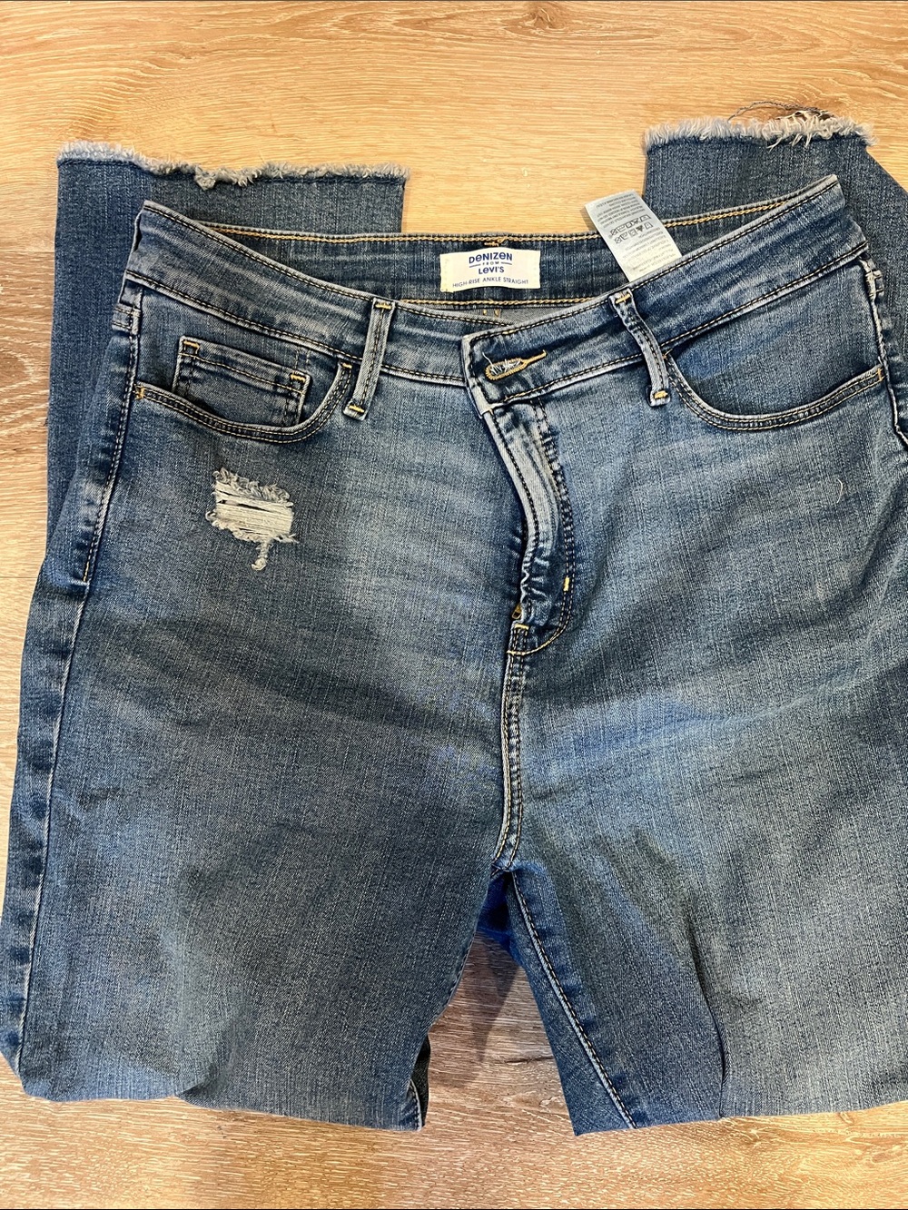 Levi's Women's Straight Leg Jeans - Blue
